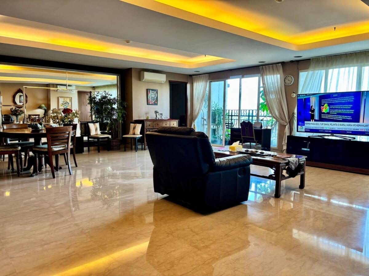 The Permata Hijau Apartment *