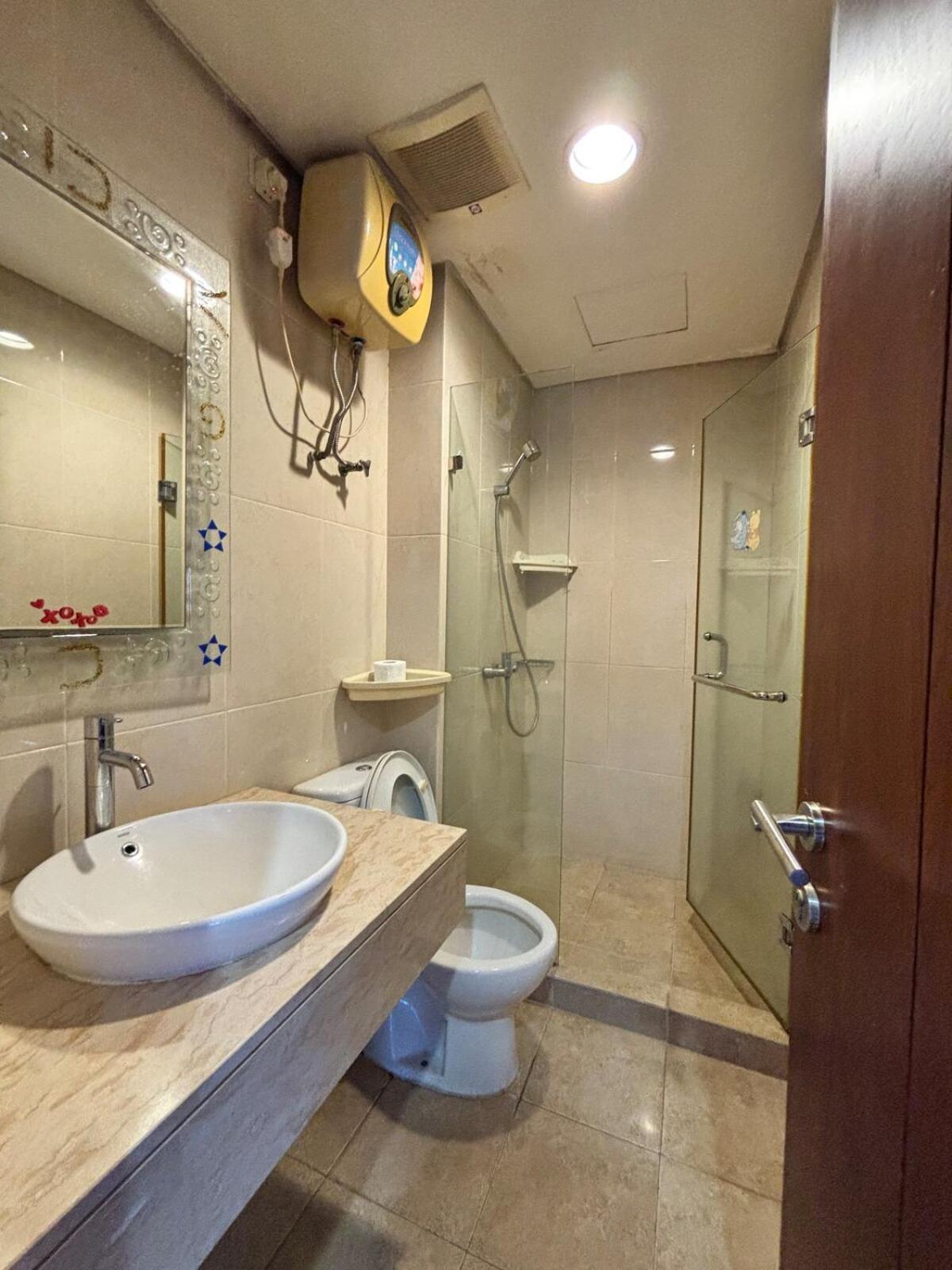 The Permata Hijau Apartment *